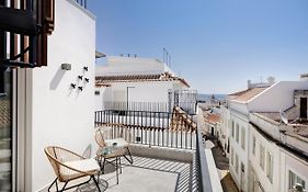 Old Town Apartments Sea View